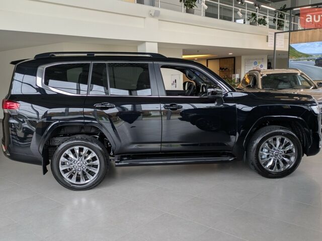 Тойота Land Cruiser 300, объемом двигателя 3.3 л и пробегом 0 тыс. км за 95429 $, фото 9 на Automoto.ua