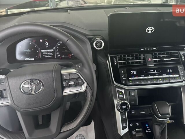 купить новое авто Тойота Land Cruiser 300 2025 года от официального дилера Тойота на Столичному Тойота фото