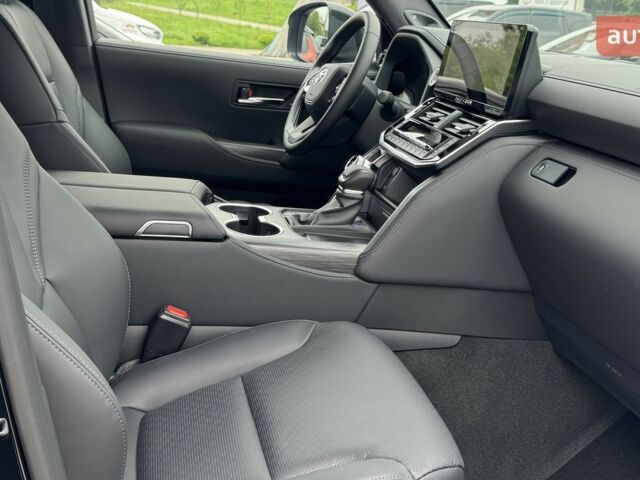 Тойота Land Cruiser 300 2025 у Житомирі на Automoto.ua Тойота Land Cruiser 300, об'ємом двигуна 3.3 л та пробігом 0 тис. км за 96413 $, фото 36 на Automoto.ua