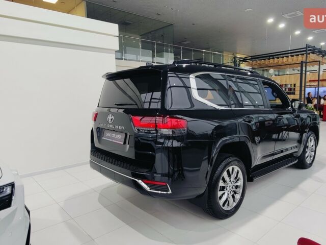 купить новое авто Тойота Land Cruiser 300 2025 года от официального дилера Тойота Центр Черкаси Мотор Сіті Тойота фото