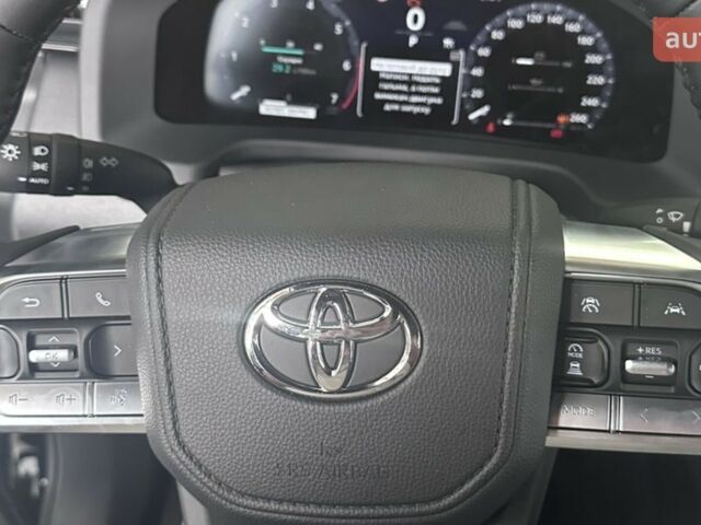 купить новое авто Тойота Land Cruiser 300 2025 года от официального дилера Тойота на Столичному Тойота фото