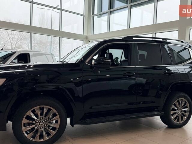 Тойота Land Cruiser 300, объемом двигателя 3.3 л и пробегом 0 тыс. км за 92723 $, фото 1 на Automoto.ua
