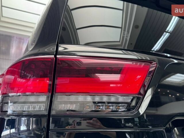 купити нове авто Тойота Land Cruiser 300 2025 року від офіційного дилера Тойота на Столичному Тойота фото