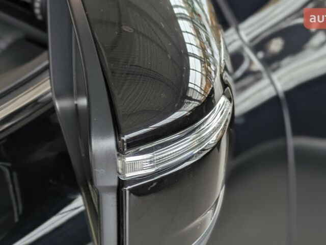 Тойота Land Cruiser 300, объемом двигателя 3.3 л и пробегом 0 тыс. км за 95429 $, фото 3 на Automoto.ua