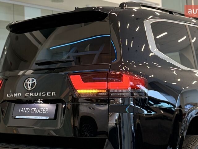 Тойота Land Cruiser 300, об'ємом двигуна 3.3 л та пробігом 0 тис. км за 100554 $, фото 4 на Automoto.ua
