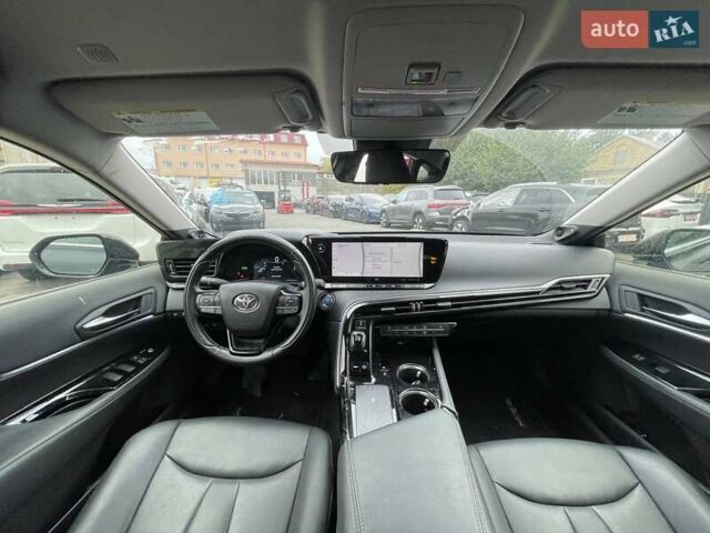 Черный Тойота Mirai, объемом двигателя 0 л и пробегом 36 тыс. км за 13000 $, фото 9 на Automoto.ua