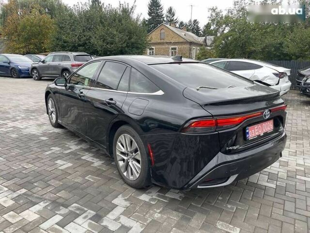 Тойота Mirai, объемом двигателя 0 л и пробегом 36 тыс. км за 13000 $, фото 2 на Automoto.ua