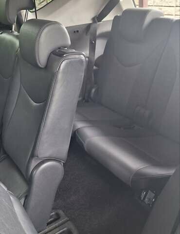 Серый Тойота Prius MPV, объемом двигателя 1.8 л и пробегом 340 тыс. км за 14500 $, фото 5 на Automoto.ua