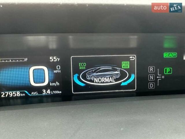 Тойота Prius Prime 2019 в Киеве на Automoto.ua Белый Тойота Prius Prime, объемом двигателя 1.8 л и пробегом 127 тыс. км за 23700 $, фото 25 на Automoto.ua