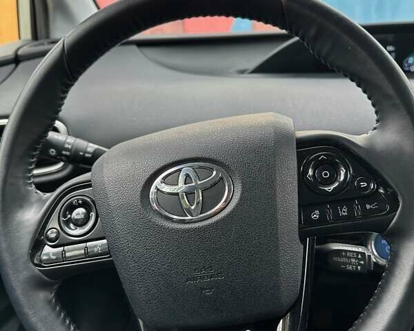 Тойота Prius Prime 2019 в Киеве на Automoto.ua Белый Тойота Prius Prime, объемом двигателя 1.8 л и пробегом 127 тыс. км за 23700 $, фото 13 на Automoto.ua
