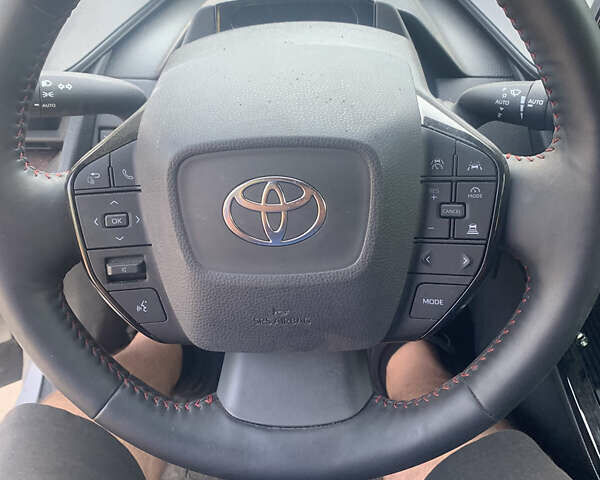 Тойота Prius Prime 2023 у Рівному на Automoto.ua Чорний Тойота Prius Prime, об'ємом двигуна 2 л та пробігом 17 тис. км за 22999 $, фото 20 на Automoto.ua