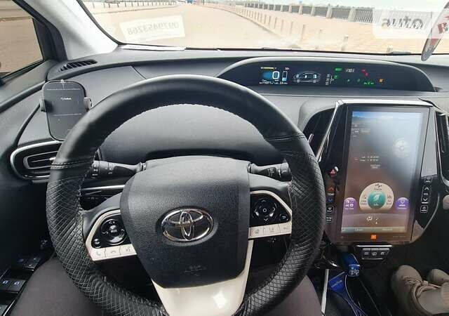 Красный Тойота Prius Prime, объемом двигателя 1.8 л и пробегом 116 тыс. км за 17499 $, фото 21 на Automoto.ua