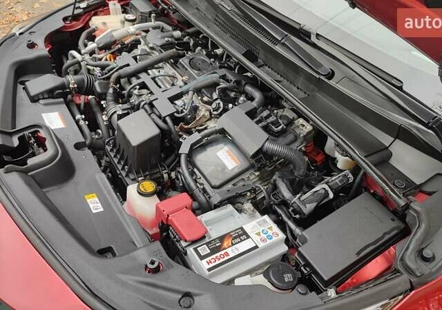 Красный Тойота Prius Prime, объемом двигателя 1.8 л и пробегом 81 тыс. км за 18000 $, фото 48 на Automoto.ua