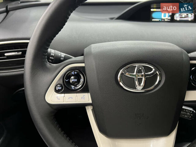 Красный Тойота Prius Prime, объемом двигателя 1.8 л и пробегом 127 тыс. км за 17900 $, фото 9 на Automoto.ua