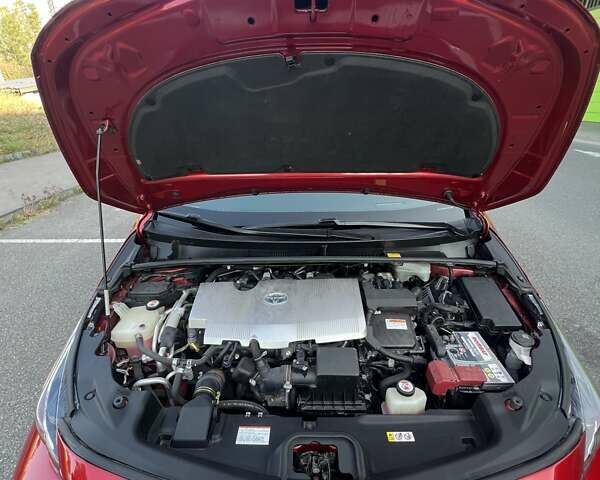 Красный Тойота Prius Prime, объемом двигателя 1.8 л и пробегом 136 тыс. км за 17700 $, фото 20 на Automoto.ua