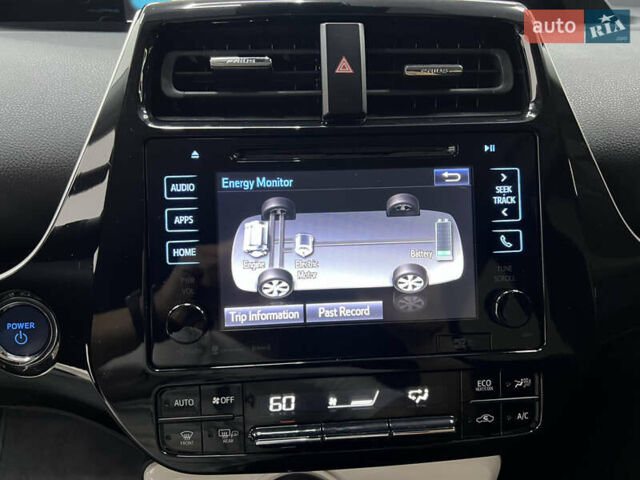 Красный Тойота Prius Prime, объемом двигателя 1.8 л и пробегом 127 тыс. км за 17900 $, фото 11 на Automoto.ua