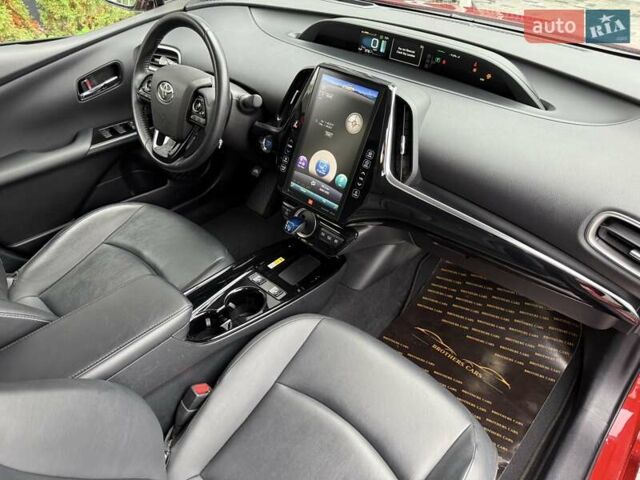 Тойота Prius Prime 2019 в Одессе на Automoto.ua Красный Тойота Prius Prime, объемом двигателя 1.8 л и пробегом 75 тыс. км за 22999 $, фото 13 на Automoto.ua