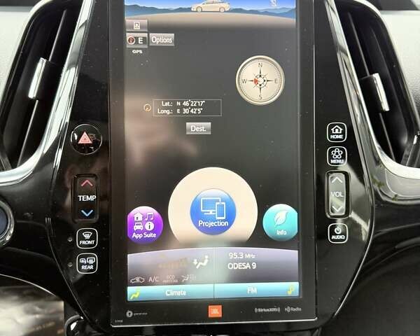 Червоний Тойота Prius Prime, об'ємом двигуна 1.8 л та пробігом 75 тис. км за 22499 $, фото 14 на Automoto.ua