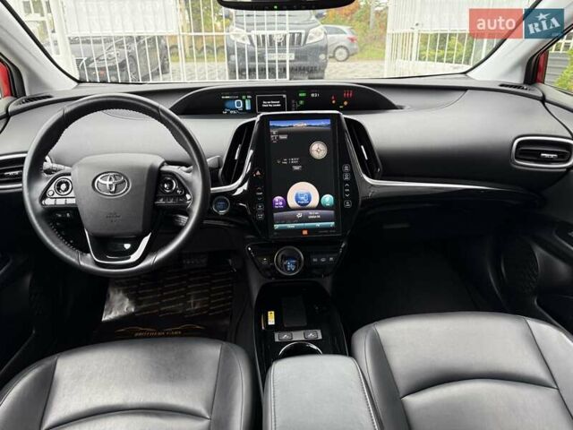 Тойота Prius Prime 2019 в Одессе на Automoto.ua Красный Тойота Prius Prime, объемом двигателя 1.8 л и пробегом 75 тыс. км за 22999 $, фото 12 на Automoto.ua