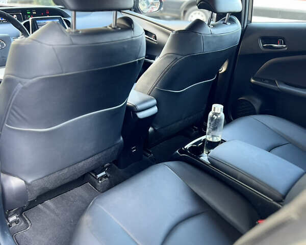 Тойота Prius Prime 2019 в Одессе на Automoto.ua Красный Тойота Prius Prime, объемом двигателя 1.8 л и пробегом 63 тыс. км за 22300 $, фото 9 на Automoto.ua