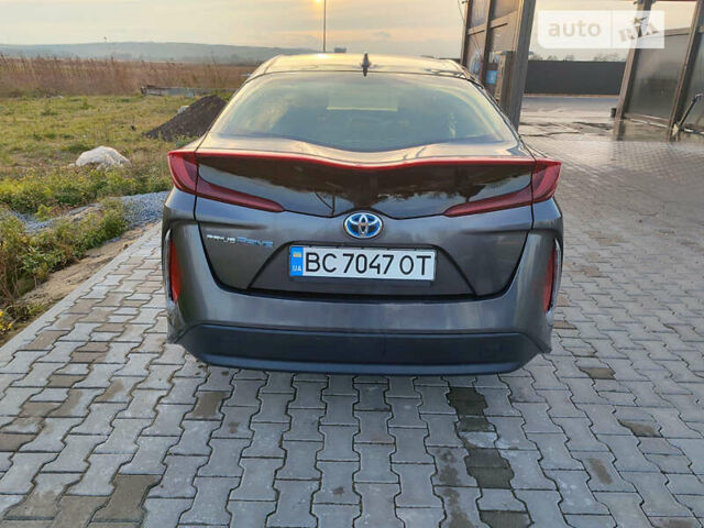 Тойота Prius Prime, объемом двигателя 1.8 л и пробегом 203 тыс. км за 19700 $, фото 5 на Automoto.ua