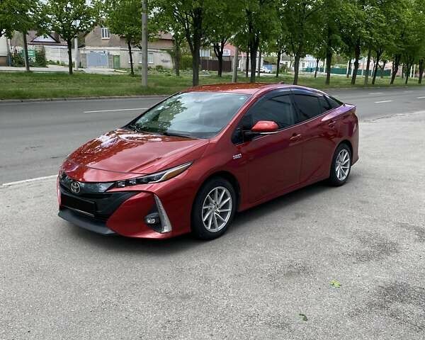 Тойота Prius Prime, об'ємом двигуна 1.8 л та пробігом 123 тис. км за 20900 $, фото 16 на Automoto.ua