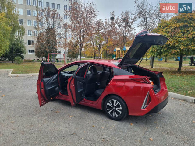 Тойота Prius Prime 2017 у Харкові на Automoto.ua Тойота Prius Prime, об'ємом двигуна 1.8 л та пробігом 79 тис. км за 20000 $, фото 11 на Automoto.ua