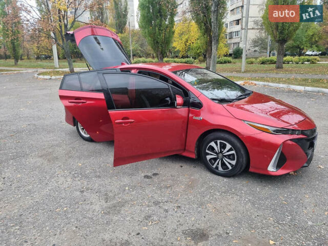Тойота Prius Prime 2017 у Харкові на Automoto.ua Тойота Prius Prime, об'ємом двигуна 1.8 л та пробігом 79 тис. км за 20000 $, фото 7 на Automoto.ua