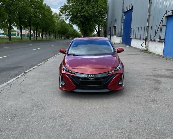 Тойота Prius Prime, об'ємом двигуна 1.8 л та пробігом 123 тис. км за 20900 $, фото 1 на Automoto.ua