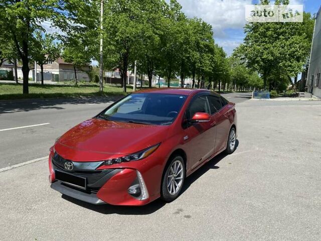 Тойота Prius Prime, объемом двигателя 1.8 л и пробегом 123 тыс. км за 20900 $, фото 2 на Automoto.ua