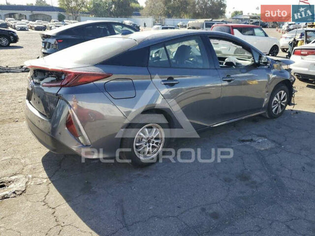 Тойота Prius Prime, объемом двигателя 1.8 л и пробегом 60 тыс. км за 8500 $, фото 2 на Automoto.ua