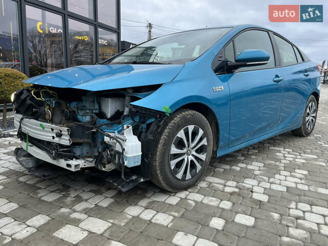 Тойота Prius Prime, объемом двигателя 1.8 л и пробегом 104 тыс. км за 12900 $, фото 5 на Automoto.ua