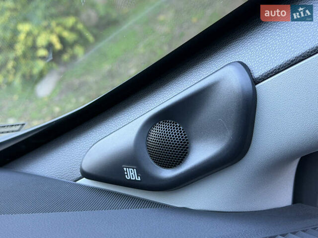 Тойота Prius Prime, объемом двигателя 1.8 л и пробегом 17 тыс. км за 33900 $, фото 33 на Automoto.ua