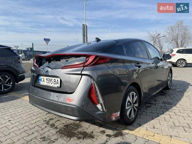 Сірий Тойота Prius Prime, об'ємом двигуна 1.8 л та пробігом 125 тис. км за 16700 $, фото 20 на Automoto.ua