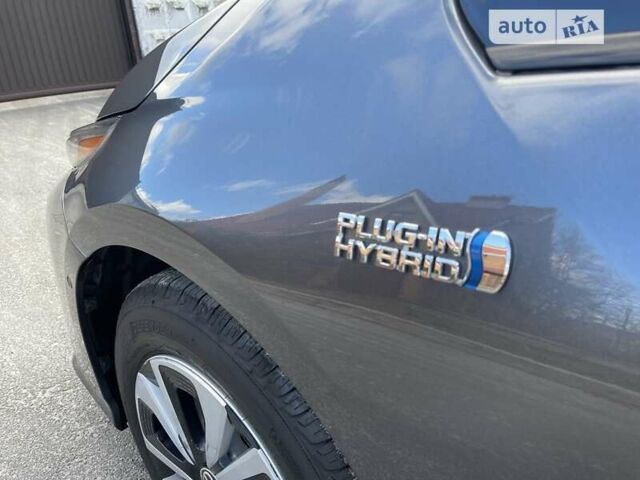 Сірий Тойота Prius Prime, об'ємом двигуна 1.8 л та пробігом 137 тис. км за 19999 $, фото 38 на Automoto.ua