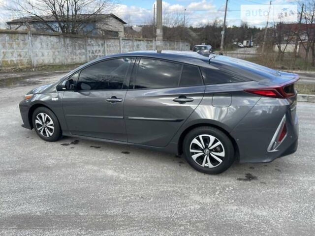 Сірий Тойота Prius Prime, об'ємом двигуна 1.8 л та пробігом 137 тис. км за 19999 $, фото 23 на Automoto.ua