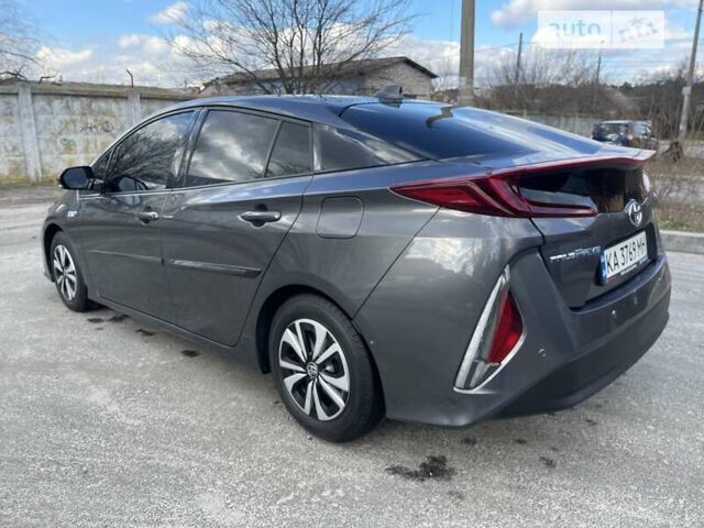 Сірий Тойота Prius Prime, об'ємом двигуна 1.8 л та пробігом 137 тис. км за 19999 $, фото 26 на Automoto.ua