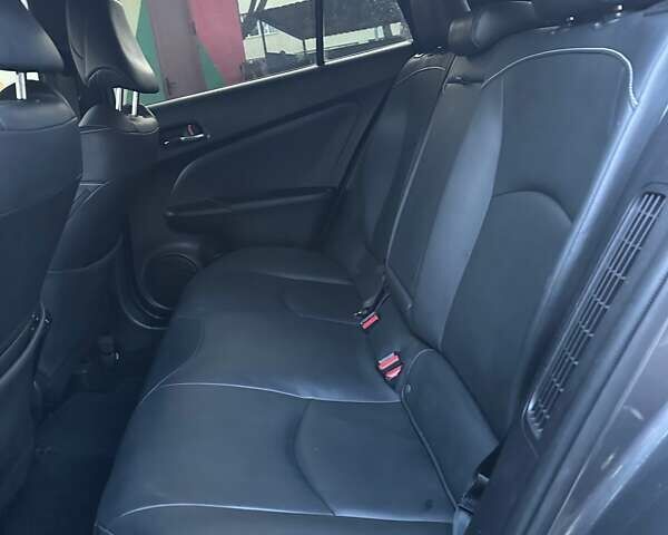 Сірий Тойота Prius Prime, об'ємом двигуна 1.8 л та пробігом 172 тис. км за 22700 $, фото 14 на Automoto.ua