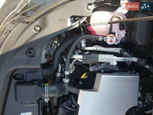 Серый Тойота Prius Prime, объемом двигателя 1.8 л и пробегом 5 тыс. км за 34568 $, фото 2 на Automoto.ua