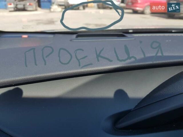 Серый Тойота Prius Prime, объемом двигателя 1.8 л и пробегом 5 тыс. км за 34568 $, фото 6 на Automoto.ua