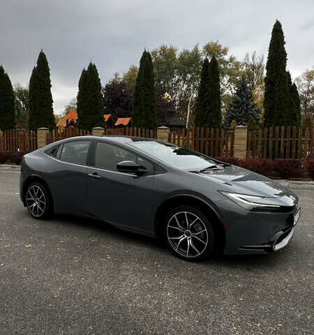 Тойота Prius Prime 2023 в Днепре (Днепропетровске) на Automoto.ua Серый Тойота Prius Prime, объемом двигателя 2 л и пробегом 55 тыс. км за 30999 $, фото 4 на Automoto.ua