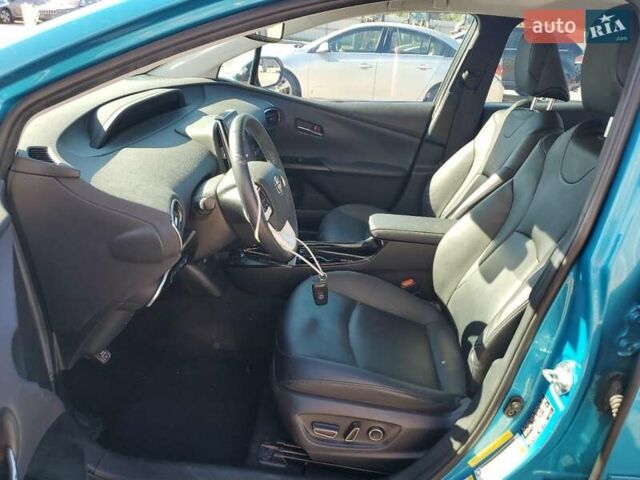 Синий Тойота Prius Prime, объемом двигателя 1.8 л и пробегом 130 тыс. км за 3000 $, фото 6 на Automoto.ua