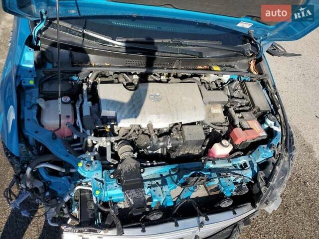 Синий Тойота Prius Prime, объемом двигателя 1.8 л и пробегом 130 тыс. км за 3000 $, фото 10 на Automoto.ua