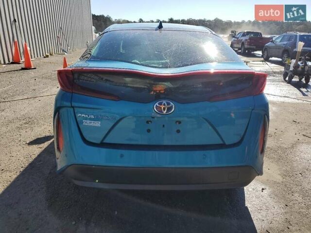 Синий Тойота Prius Prime, объемом двигателя 1.8 л и пробегом 130 тыс. км за 3000 $, фото 5 на Automoto.ua