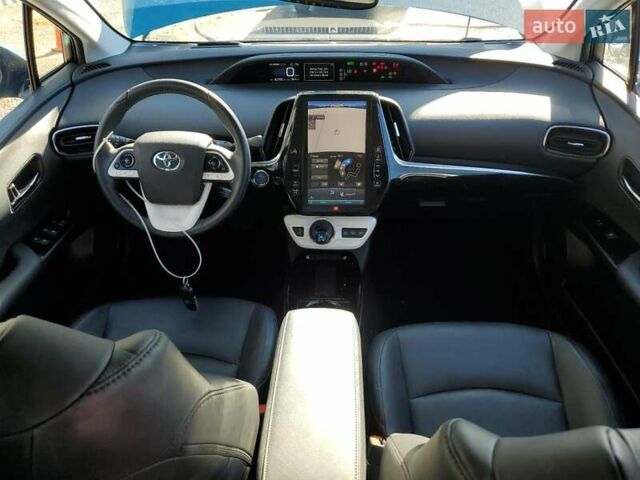 Синий Тойота Prius Prime, объемом двигателя 1.8 л и пробегом 130 тыс. км за 3000 $, фото 7 на Automoto.ua