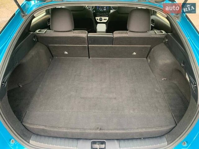 Синій Тойота Prius Prime, об'ємом двигуна 1.8 л та пробігом 196 тис. км за 17500 $, фото 17 на Automoto.ua