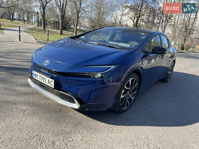 Синий Тойота Prius Prime, объемом двигателя 2 л и пробегом 6 тыс. км за 33200 $, фото 11 на Automoto.ua