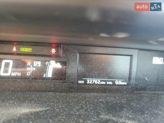 Чорний Тойота Prius v, об'ємом двигуна 1.8 л та пробігом 53 тис. км за 3000 $, фото 8 на Automoto.ua