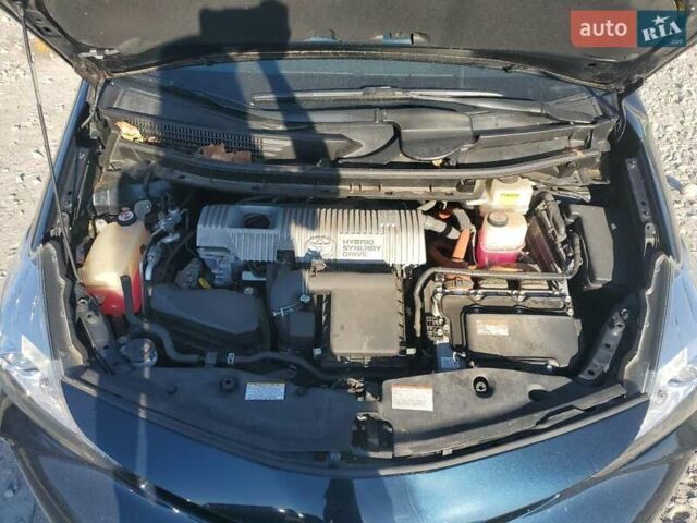 Чорний Тойота Prius v, об'ємом двигуна 1.8 л та пробігом 53 тис. км за 3000 $, фото 10 на Automoto.ua