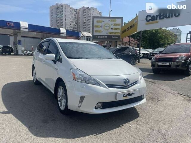 Тойота Prius v, объемом двигателя 0 л и пробегом 168 тыс. км за 15900 $, фото 11 на Automoto.ua